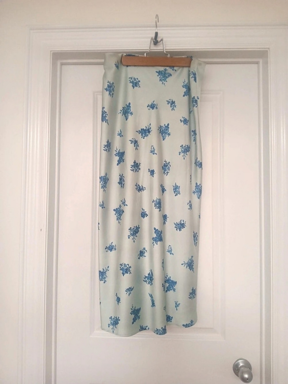 Rachel Zoe Floral Maxi Skirt in Sage & Blue Size 6 Like New